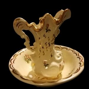 Vintage Wash Basin Bowl  and Floral Pitcher Creamy white with Gold Rim and Roses